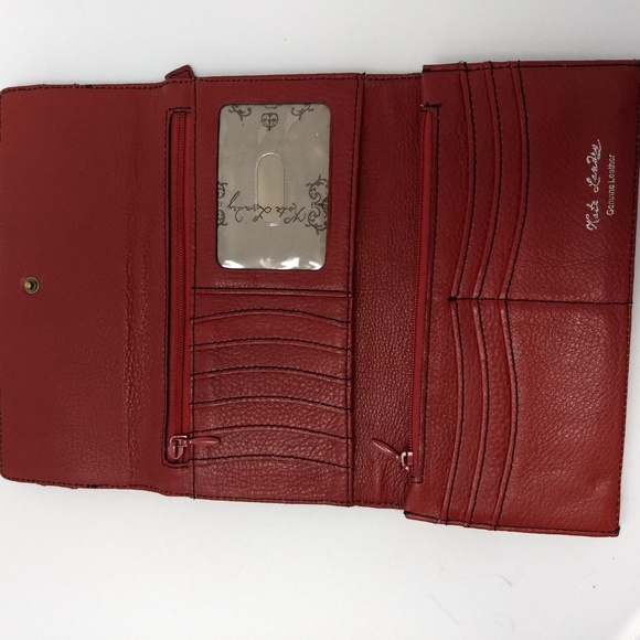 KATE LANDRY RED LEATHER ORGANIZER WALLET - Picture 5 of 8